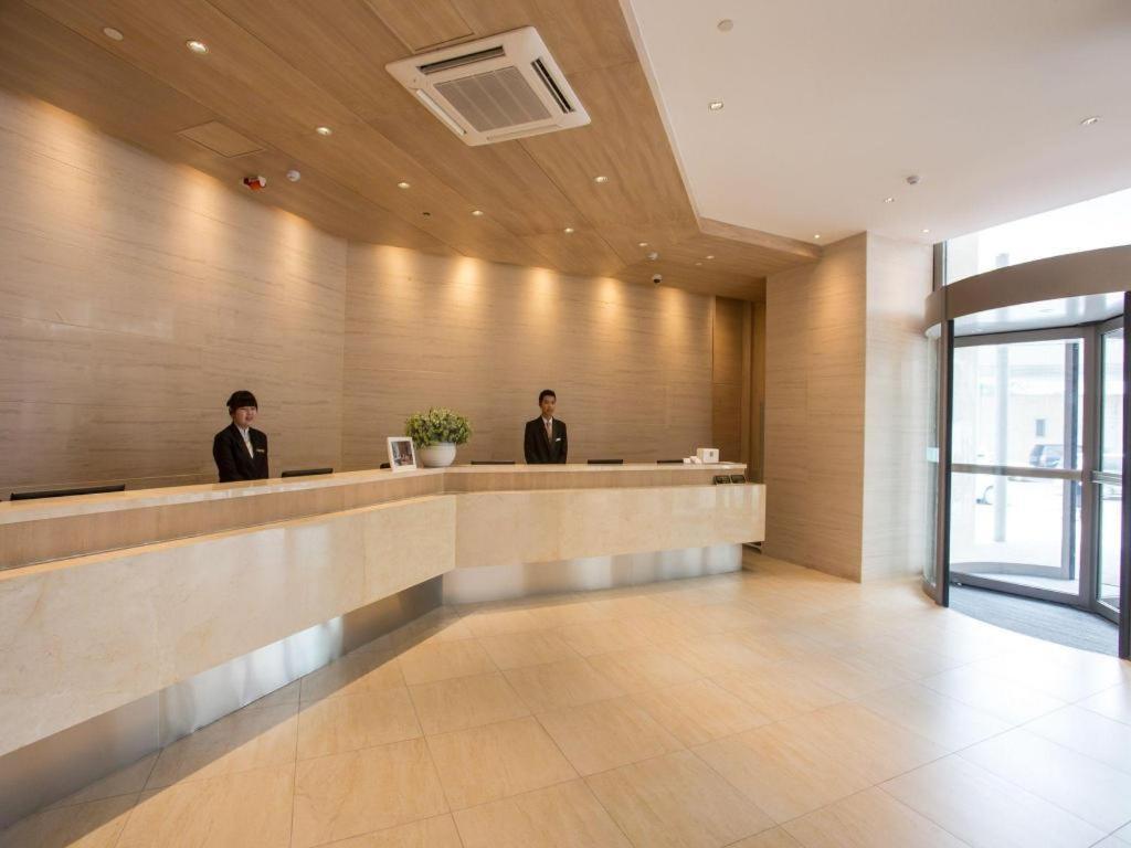 Ji Hotel Shanghai Yan An Road Branch Eksteriør bilde